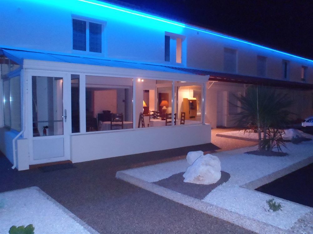 Cit'Hotel Les Atlantes Medis Exterior photo